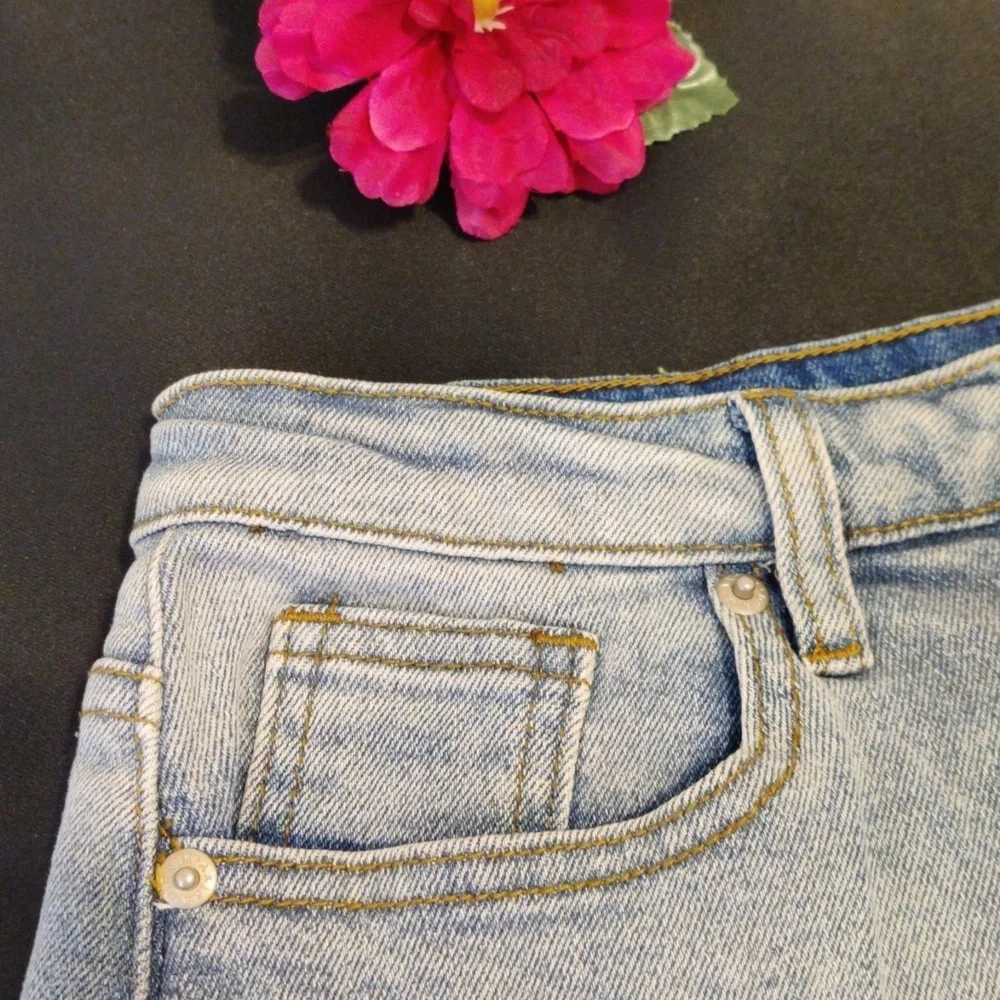 AKIRA Denim shorts Rhinestone fringed.